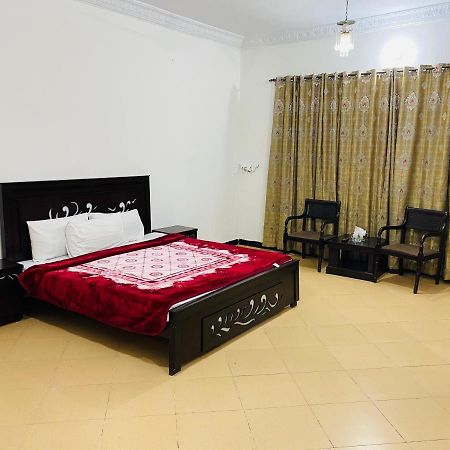 Lux Lounge Guest House Islamabad Esterno foto