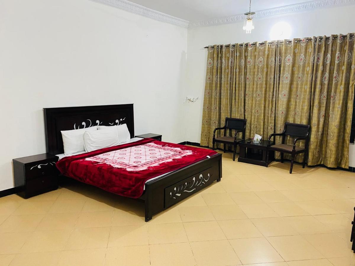 Lux Lounge Guest House Islamabad Esterno foto